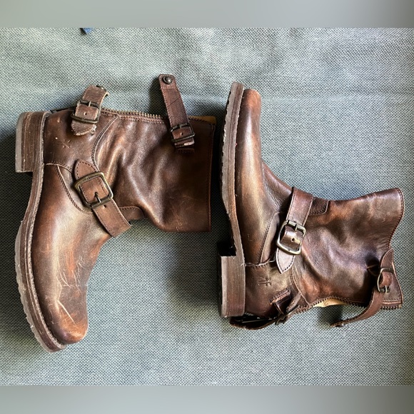 Brown Frye Veronica Boots with Back Zip EUC - Picture 4 of 6